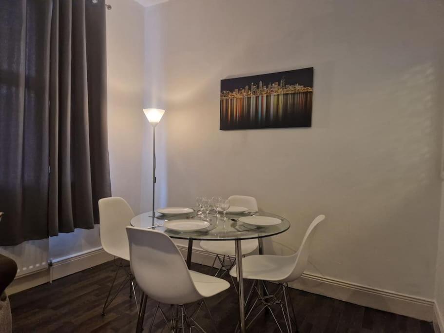 Primos Place - 2 Bedroom In Ashington آشينجتون المظهر الخارجي الصورة